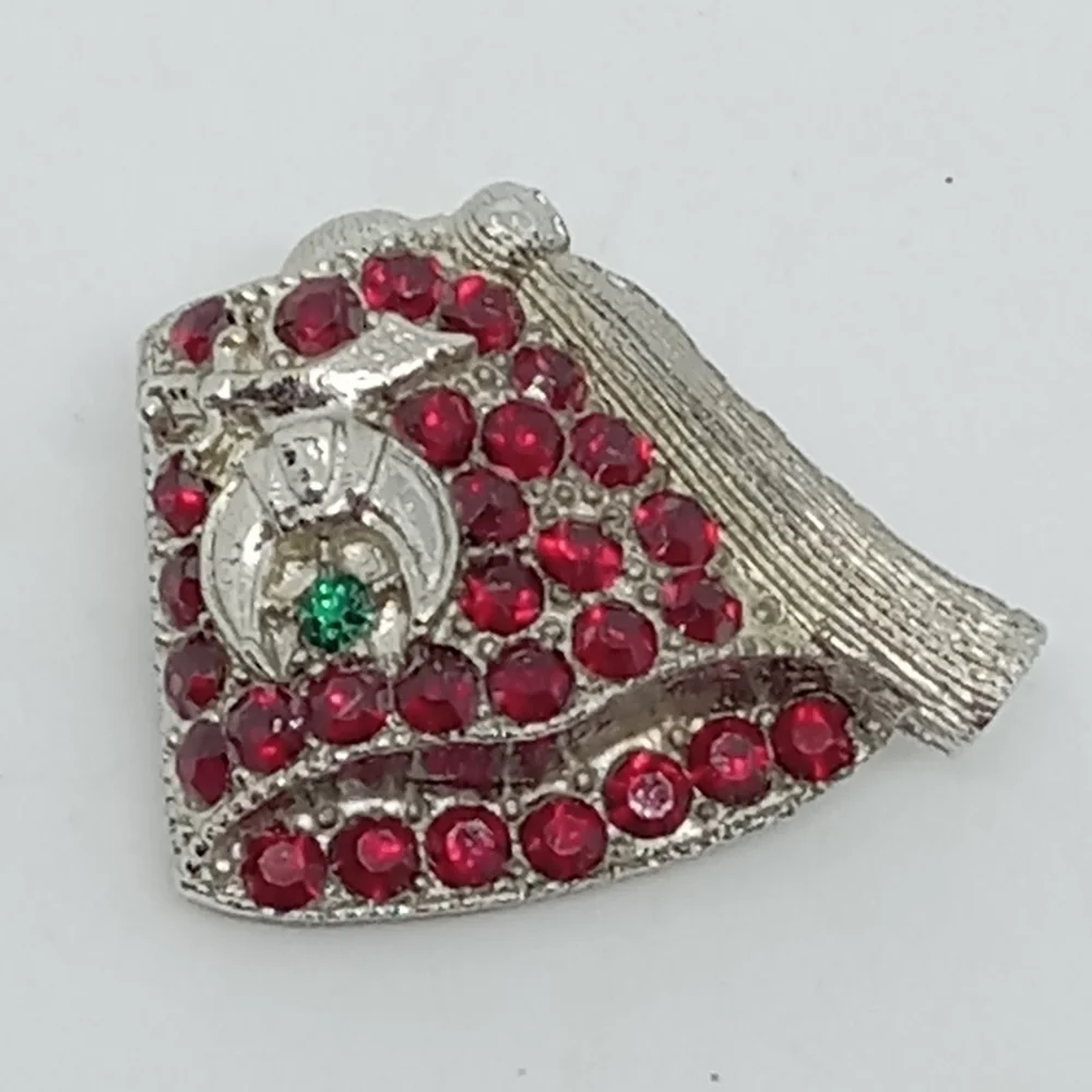 * vintage Shriner Masons FEZ hat red rhinestones small pon brooch